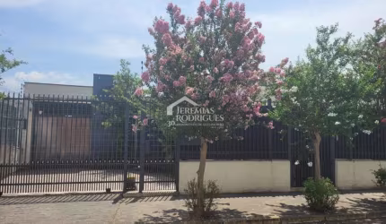 Casa com 6 dormitórios, 328 m² - Centro - Pindamonhangaba/SP.