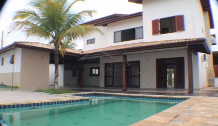 Casa para venda e locação com 4 dormitórios no Condomínio Real Ville em Pindamonhangaba/SP.