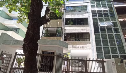 Belíssimo Apartamento com 4/4 A VENDA na Barra Salvador Ba