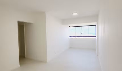 Apartamento a venda em armação com 3 quartos nascente e vista mar