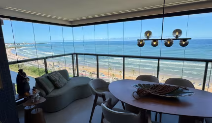 Apartamento a venda no jaguah residence com 2 quartos mobiliado e vista mar em jaguaribe