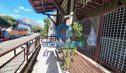 Casa com 2 dormitórios e ponto comercial, VILA BRETAS, GOVERNADOR VALADARES - MG