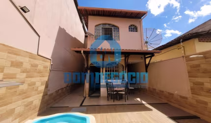 Excelente casa duplex à venda no Bairro JK 2, JK II, GOVERNADOR VALADARES - MG