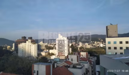Cobertura à venda no bairro Carvoeira em Florianópolis