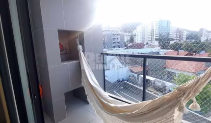 Apartamento à venda no bairro Trindade em Florianópolis.