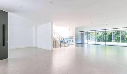 Casa com 4 suítes, jardim privativo, 838m² à Venda - Agende sua visita!!