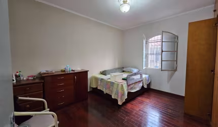 Imperdível oportunidade! Casa à venda em Campinas-SP, Jardim New York: 3 quartos, 1 suíte, 3 salas, 3 banheiros, 4 vagas, 241 m².