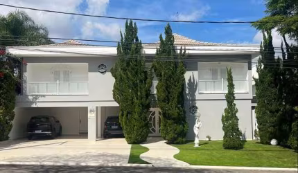 Casa Duplex 5 Suítes, Lareira, Área Gourmet c/Forno a Lenha, Piscina Aquecida Iluminada, Salão, 6 Vagas, Sala, Cozinha