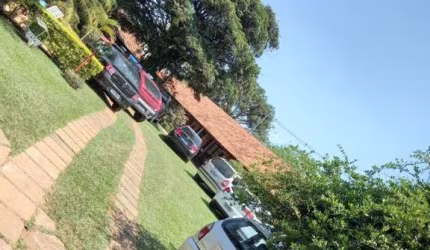 Chácara de luxo em condomínio: venda ou locação em Nova Odessa-SP, bairro Chácaras Recanto Solar. 7 quartos, 2 suítes, 2 salas, 7 banheiros, 10 vagas de garagem, 1.100 m².