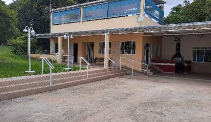 Chacara 1600m2 Casa 2 Suites,Cozinha Grande,Salão de Jogos,Churrasqueira,Salão de Festas,Piscinas,Árvores Frutiferas,Poço Artesiano,Toda Gramada