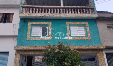 Casa com 04 dormitórios em Ferraz de Vasconcelos - Cód,: 8869