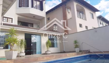Casa a venda na Vila Rosália, Guarulhos/SP.