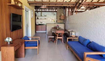 Casa em Condomínio para Venda em Lauro de Freitas, Parque Joquey Club, 3 dormitórios, 1 suíte, 5 banheiros, 2 vagas