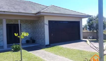 Casa com 3 dormitórios na Zona Nova em Tramandaí