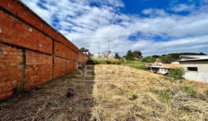 Terreno à venda no alto do Canadá