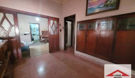 Casa com 4 quartos à venda, 329 m² por R$ 1.060.000 - Centro - Jundiaí/SP