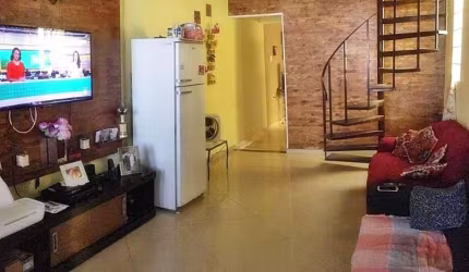 Sobrado com 3 dormitórios à venda, 155 m² por R$ 450.000 - Jardim Adriana - Guarulhos/SP