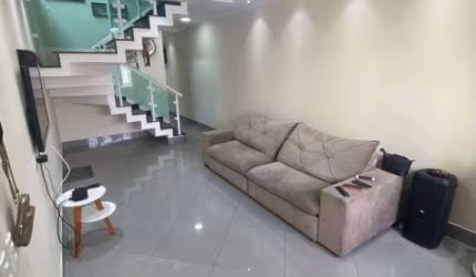 Sobrado com 3 dormitórios à venda, 300 m² por R$ 790.000,00 - Jardim Adriana - Guarulhos/SP