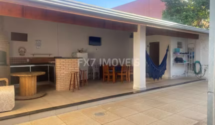 Casa a venda no Parque Via Norte que estuda permuta