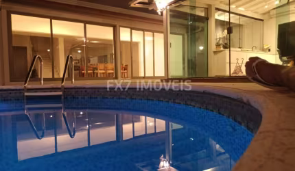 Casa a venda no Condomínio Residencial Estância Paraíso com 4 suites
