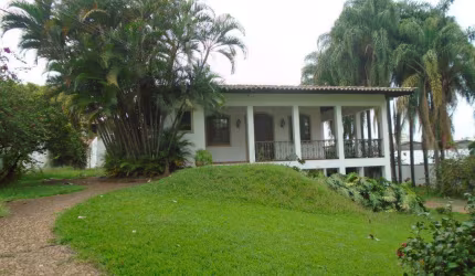 Casa à venda, 5 quartos, 2 suítes, 12 vagas, Centro - Piracicaba/SP