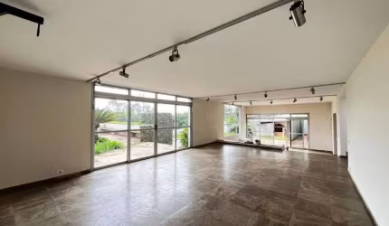 Casa à venda, 6 quartos, 5 suítes, 3 vagas, Centro - Piracicaba/SP