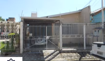 CASA TÉRREA COM 3 QUARTOS (1 SUITE), SALA GRANDE, COPA/COZINHA GRANDE E 1 VAGA COBERTA