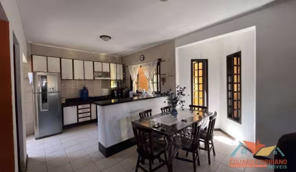 Sobrado com 2 dormitórios à venda, 111 m² por R$ 670.000 - Indaiá - Caraguatatuba/SP