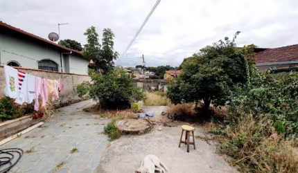 Terreno à venda na Rua São Sebastião do Maranhão, Jardim Leblon, Belo Horizonte por R$ 400.000