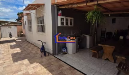 Casa com 2 quartos à venda na Rua Peruíbe, Piratininga (Venda Nova), Belo Horizonte por R$ 350.000