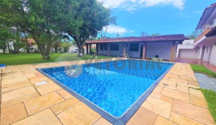 Casa à venda em São Sebastião, Barequeçaba, com 6 quartos, 500m²