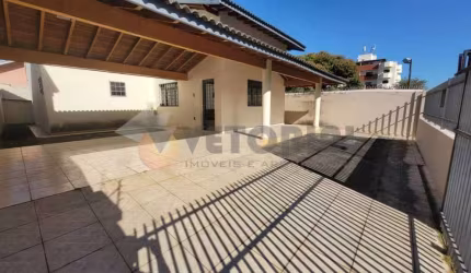 Casa com 4 quartos, 197m², à venda em Caraguatatuba, Indaiá