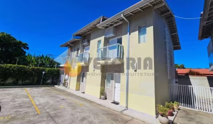 Sobrado em condomínio com 2 quartos, 75m², à venda em Caraguatatuba, Porto Novo