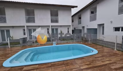 Sobrado em condomínio à venda em Caraguatatuba, Balneário Gardem Mar, com 2 quartos, 80m²