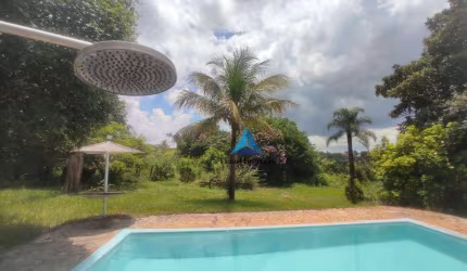 Chácara com Piscina, Área Gourmet, 1000m² e 2 Quartos à Venda em Santa Bárbara D'Oeste - SP