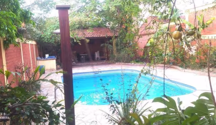 Casa com 3 dormitórios à venda, 385 m² por R$ 2.500.000,00 - Alto - Piracicaba/SP