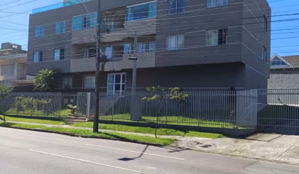 Apartamento Térreo com 3 dormitórios e 2 vagas garagem