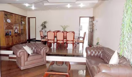 Casa à venda, 4 quartos, 1 suíte, 2 vagas, Santa Clara - Divinópolis/MG