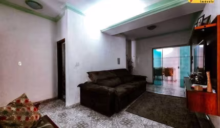 Casa à venda, 5 quartos, 2 suítes, 4 vagas, Bom Pastor - Divinópolis/MG