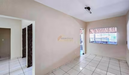 Casa à venda, 4 quartos, 1 suíte, 3 vagas, Santa Tereza - Divinópolis/MG