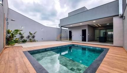 Casa à venda, 3 quartos, 1 suíte, 2 vagas, São Roque - Divinópolis/MG