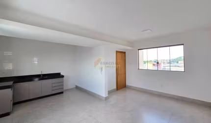Apartamento à venda, 3 quartos, 1 suíte, 2 vagas, Levindo Paula Pereira - Divinópolis/MG