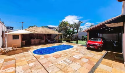 Casa à venda, 3 quartos, 1 suíte, 3 vagas, Casa Nova - Divinópolis/MG