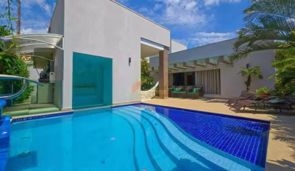 Casa à venda, 4 quartos, 3 suítes, 4 vagas, Liberdade - Divinópolis/MG