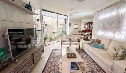 Casa à venda em Capim Macio (Natal/RN) | 3/4 sendo 2 suítes - 246m²