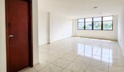 Sala comercial no Centro de Duque de Caxias