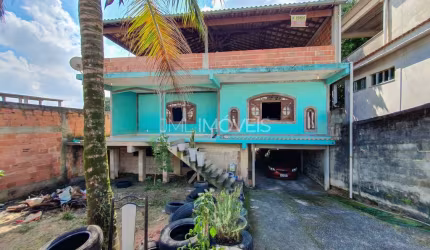 Casa em Parque Independência - Duque de Caxias, RJ