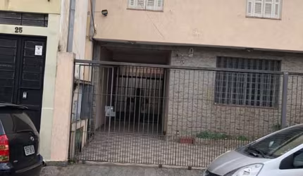 ADQUIRA AMPLO SOBRADO, COM EDÍCULA, À VENDA NA VL GOMES CARDIM, NUMA TRAVESSA DA RUA CANTAGALO, PAR