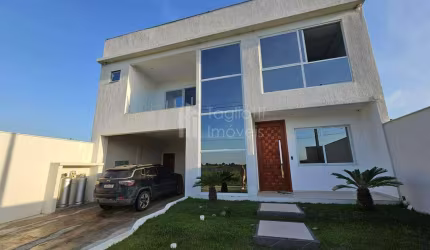 Casa à venda no bairro Retiro em São Pedro da Aldeia/RJ