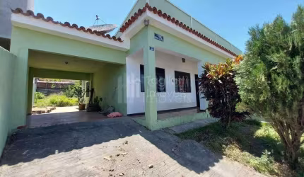 Casa à venda no bairro Parque Hotel em Araruama/RJ